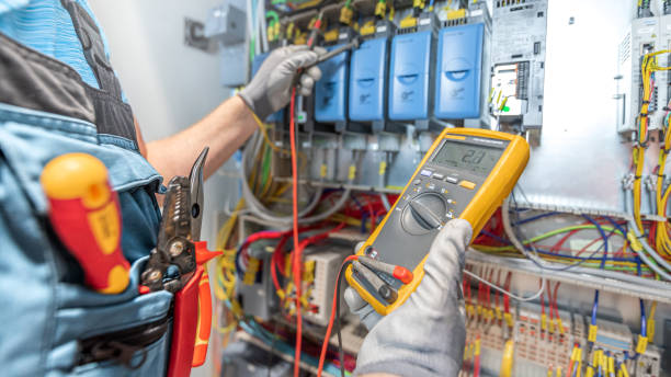 Best Circuit Breaker Repair  in Garrison, ND